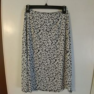 Gap a- line stretchy skirt floral like new